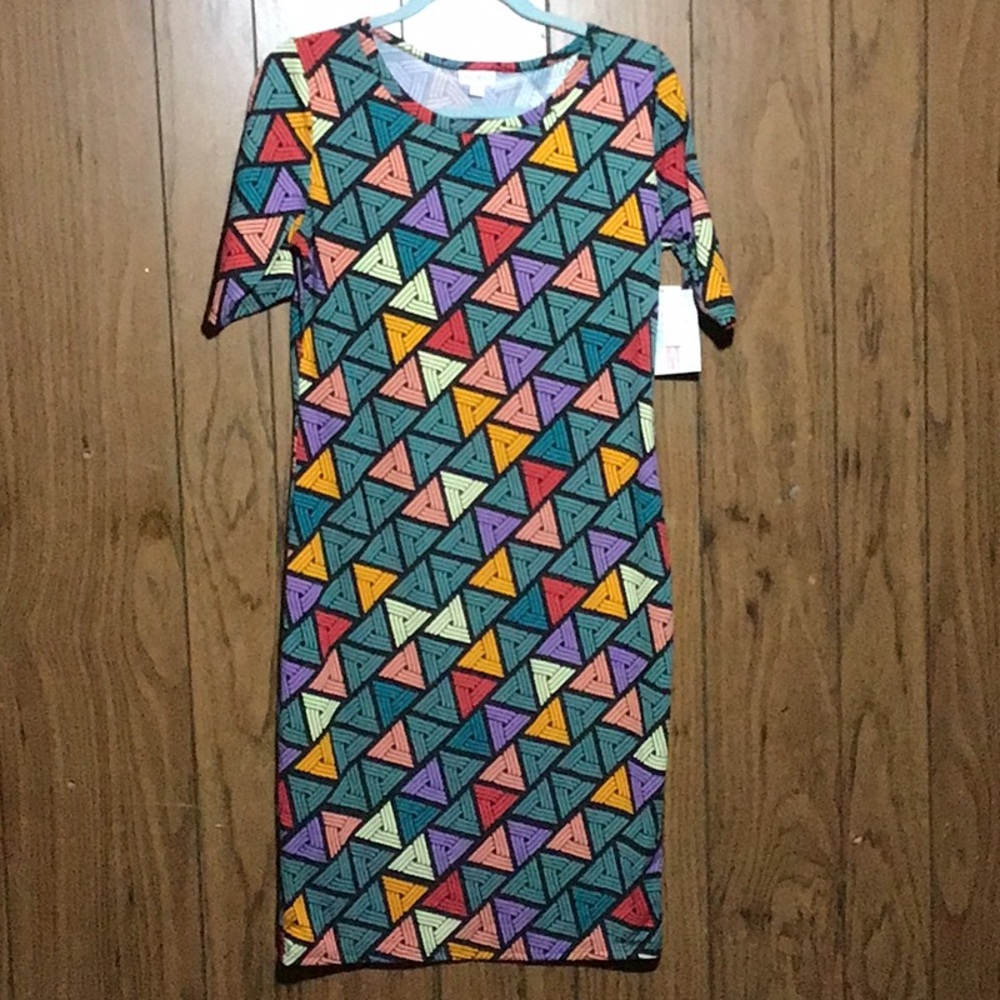 LuLaRoe Red and Pink Sheath Midi Dress Casual Raglan